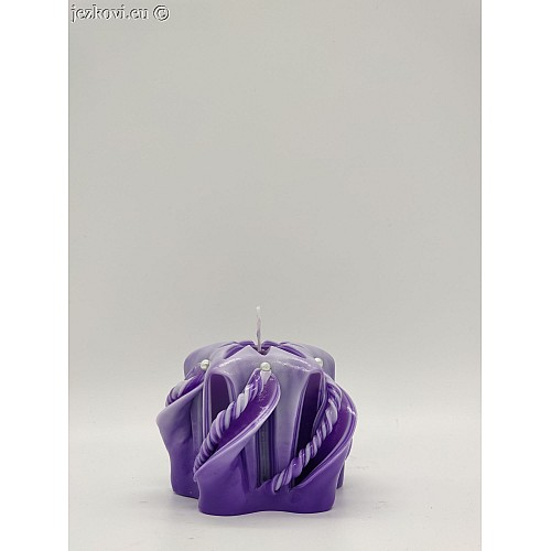 Ručně vyřezávaná svíčka 5 cm