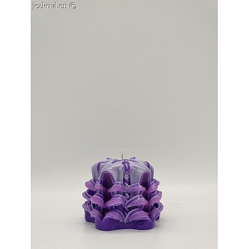 Ručně vyřezávaná svíčka 5 cm