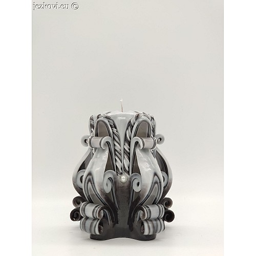 Ručně vyřezávaná svíčka 10 cm