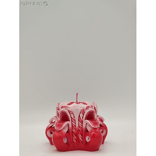 Ručně vyřezávaná svíčka 5 cm