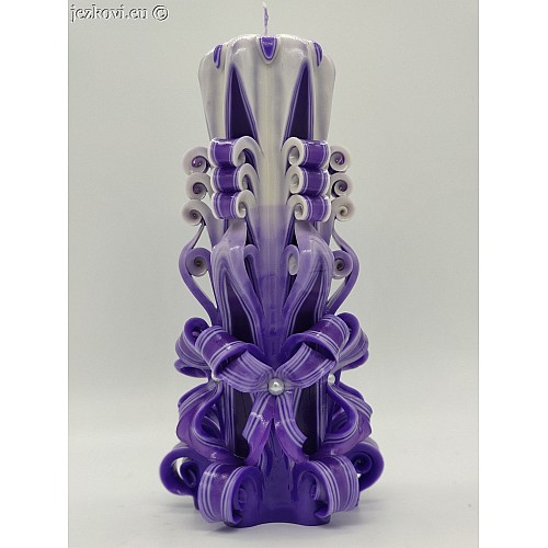 Ručně vyřezávaná svíčka 20 cm