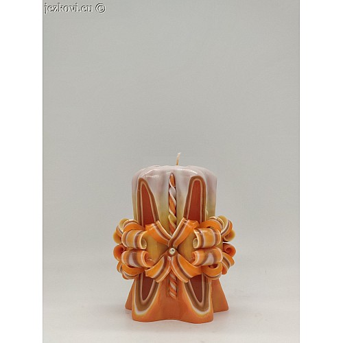 Ručně vyřezávaná svíčka 10 cm