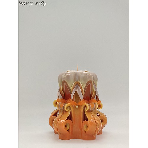 Ručně vyřezávaná svíčka 10 cm