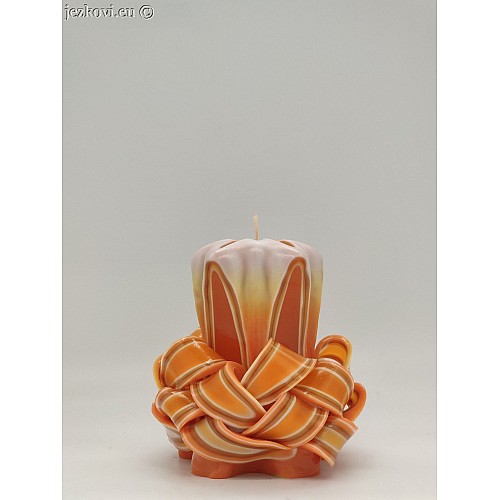 Ručně vyřezávaná svíčka 10 cm