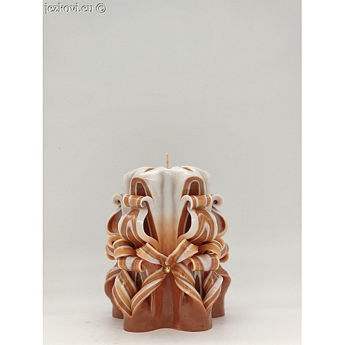 Ručně vyřezávaná svíčka 10 cm
