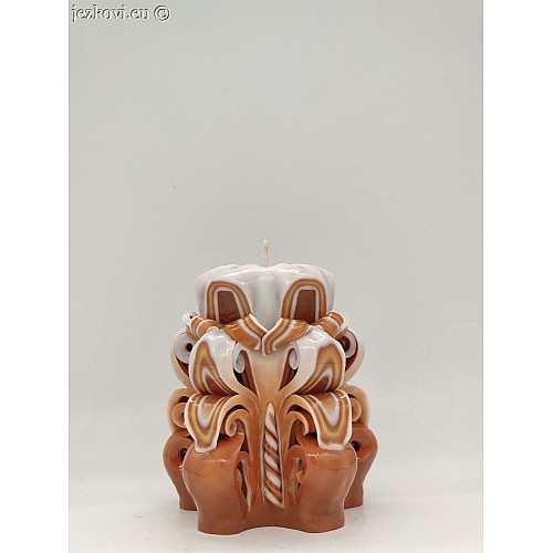 Ručně vyřezávaná svíčka 10 cm
