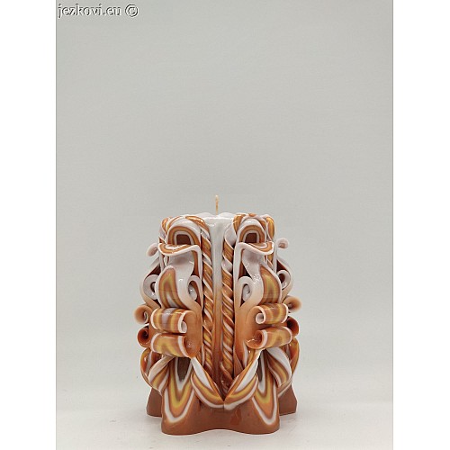 Ručně vyřezávaná svíčka 10 cm
