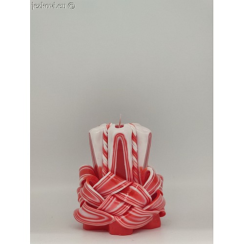 Ručně vyřezávaná svíčka 10 cm