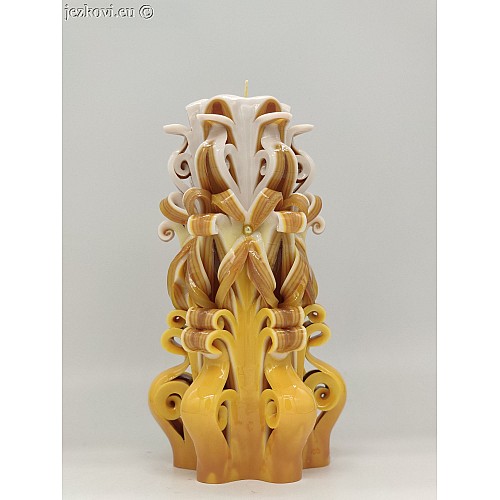 Ručně vyřezávaná svíčka 17 cm