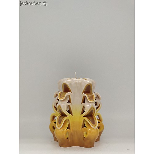 Ručně vyřezávaná svíčka 10 cm