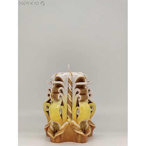 Ručně vyřezávaná svíčka 10 cm