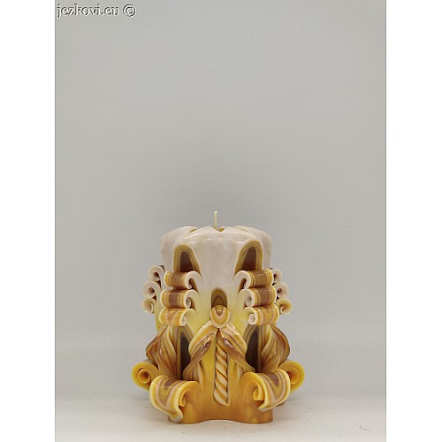 Ručně vyřezávaná svíčka 10 cm