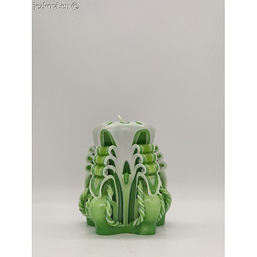 Ručně vyřezávaná svíčka 10 cm