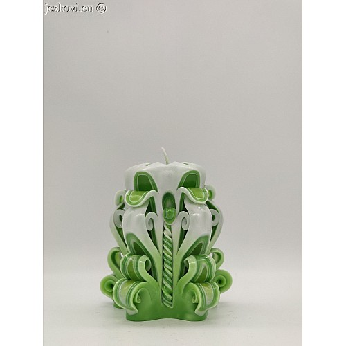 Ručně vyřezávaná svíčka 10 cm