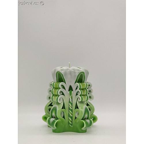 Ručně vyřezávaná svíčka 10 cm