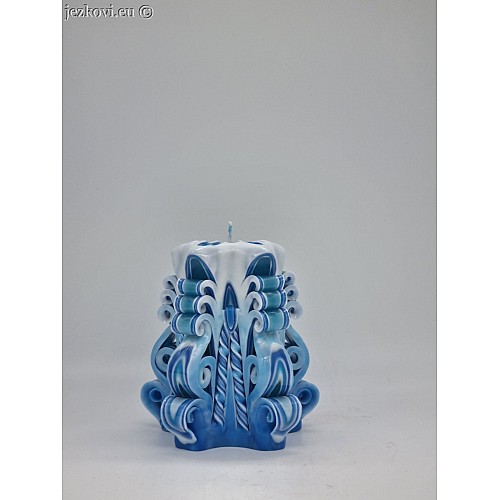 Ručně vyřezávaná svíčka 10 cm